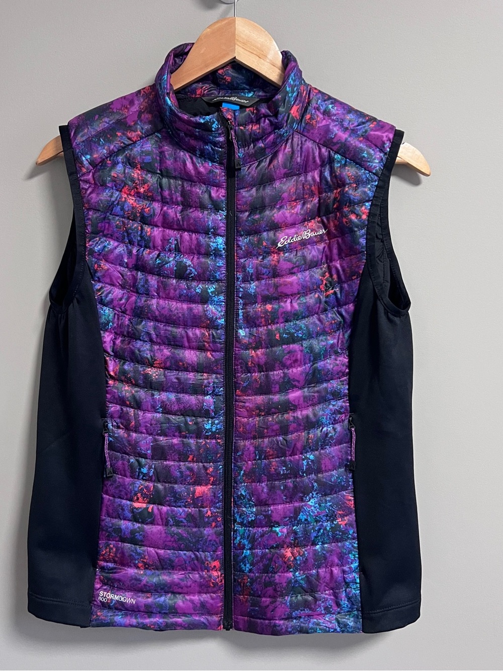 Eddie Bauer First Ascent Stormdown 800 Vest Purple Medium